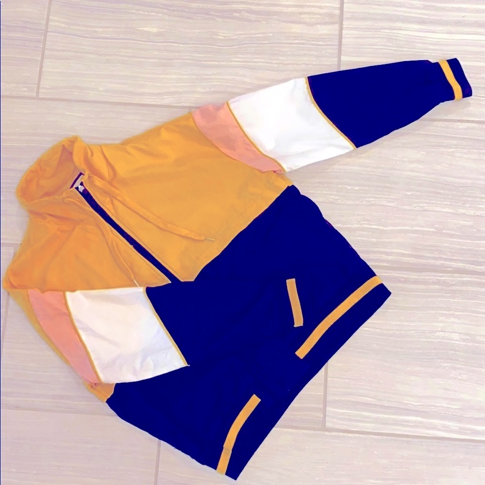 Color blocked jacket